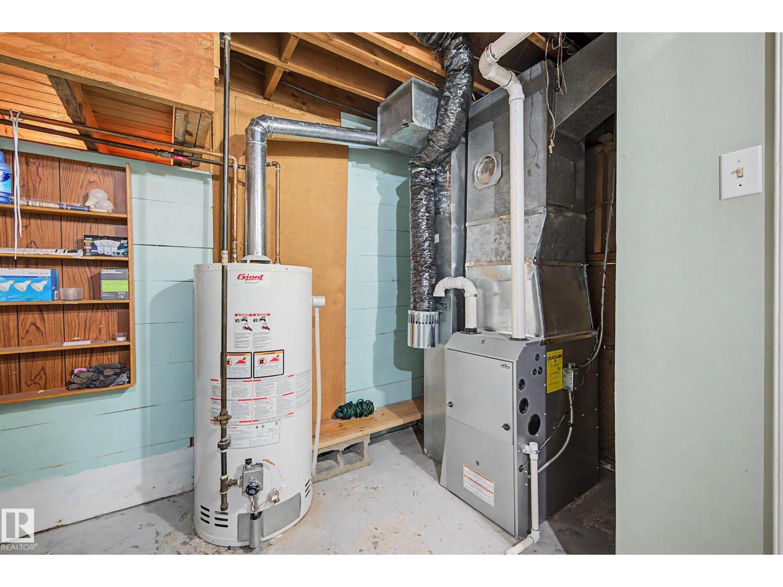 7815 156 ST NW, Edmonton