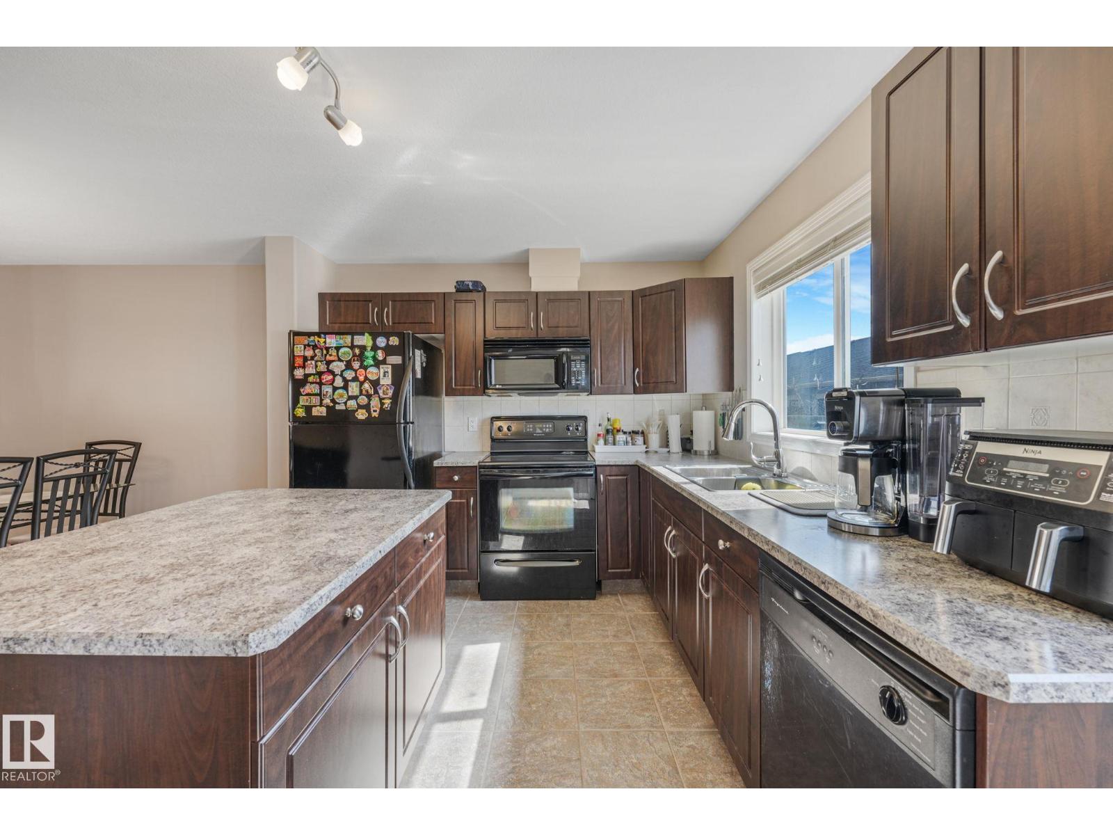 2351 ASPEN TR, Sherwood Park