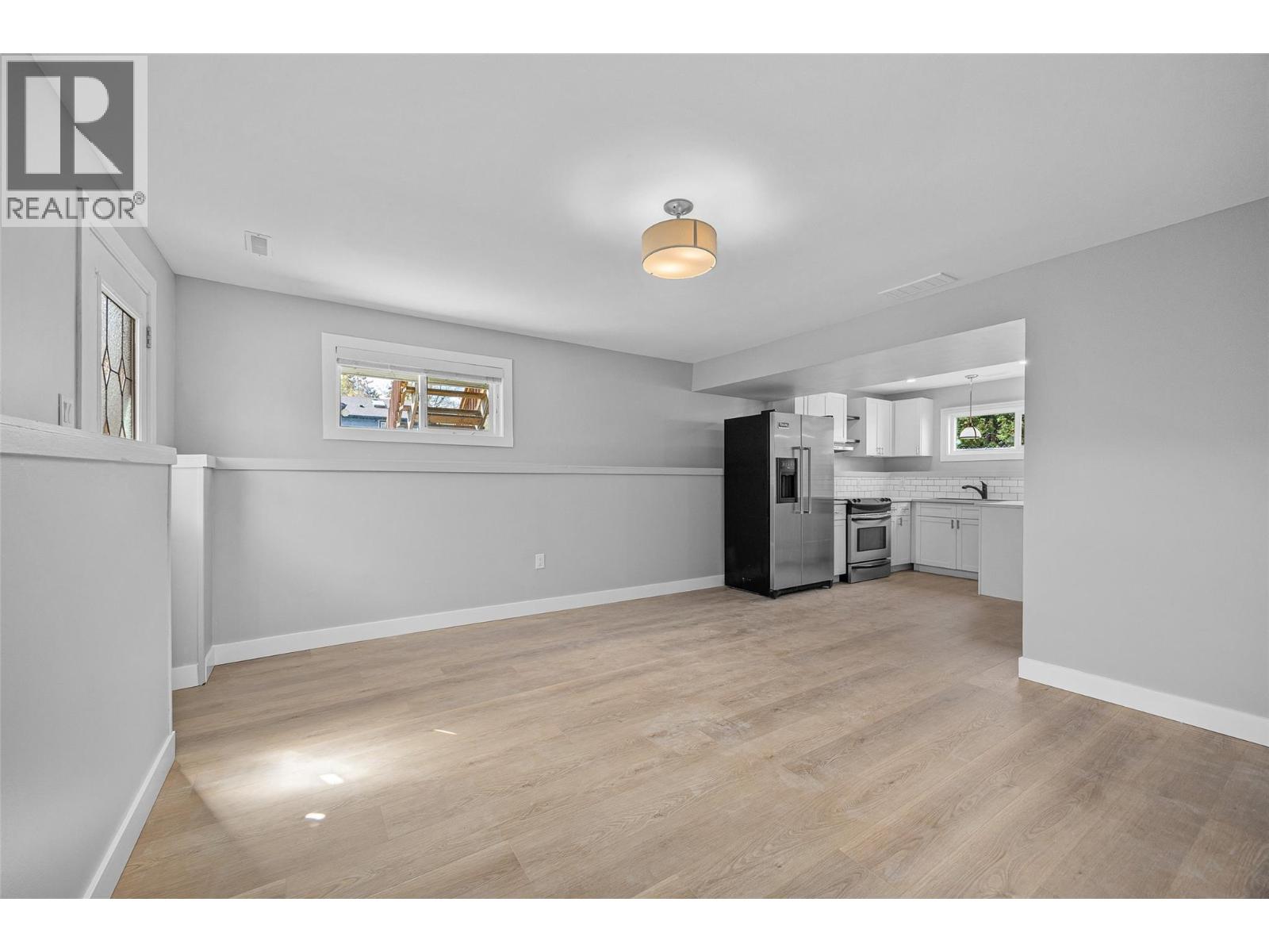 949 Grenfell Court, Kelowna