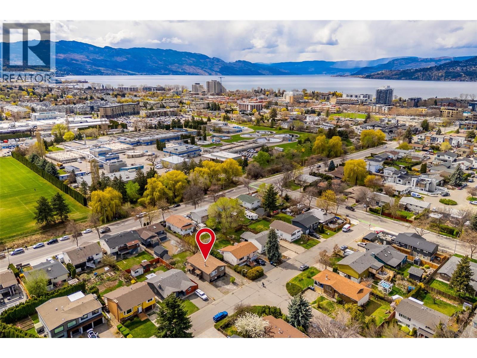 949 Grenfell Court, Kelowna