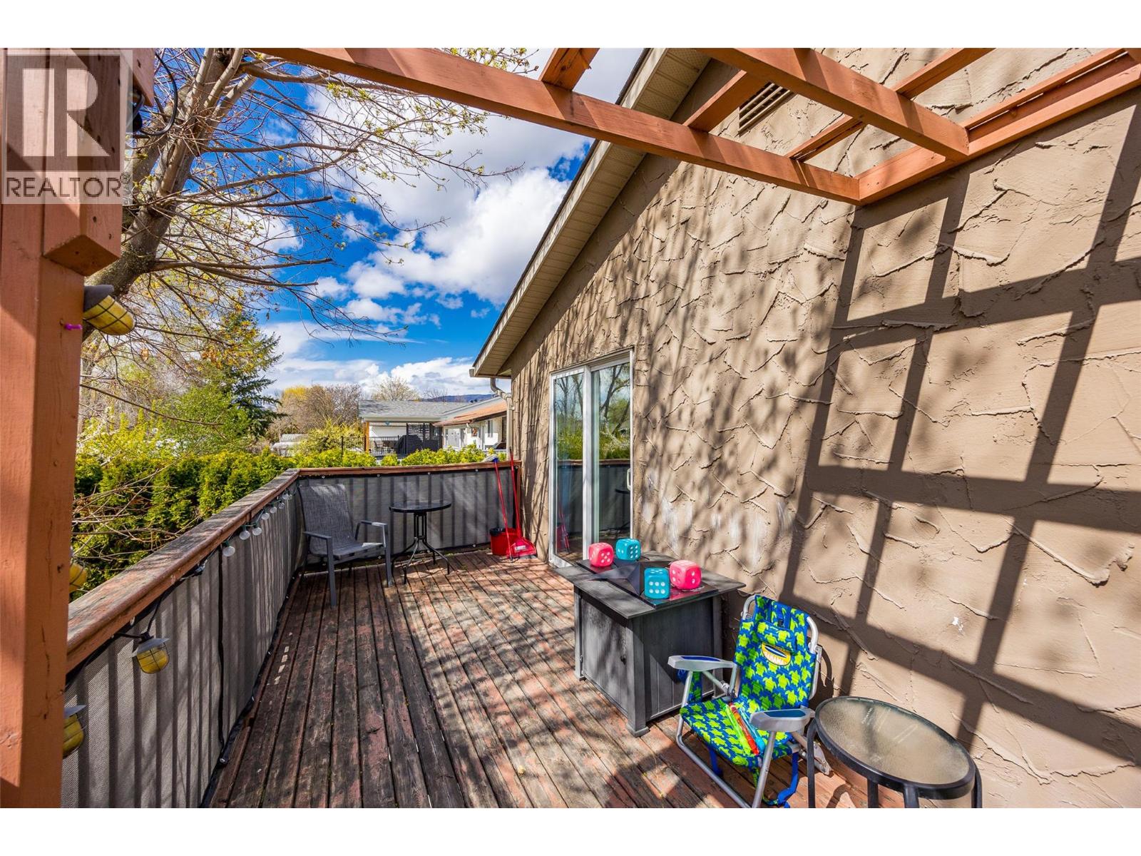 949 Grenfell Court, Kelowna