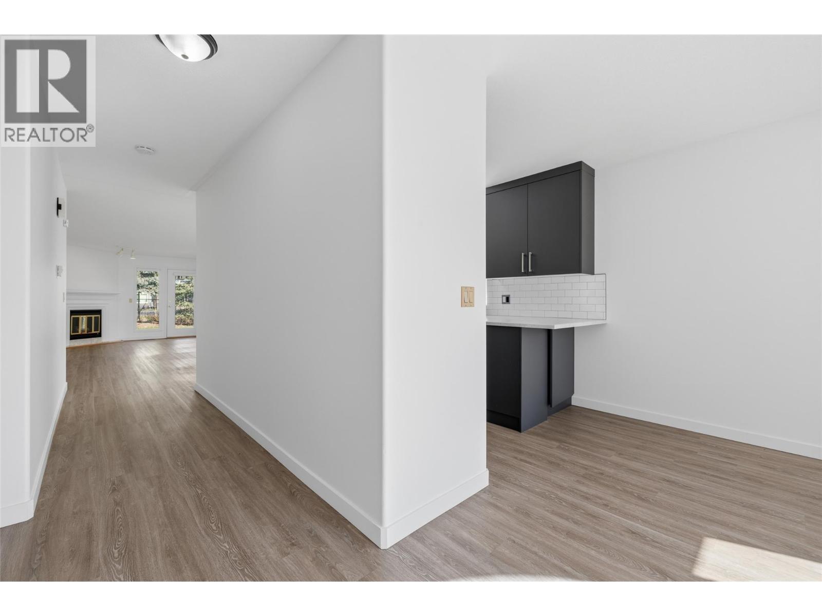 #28 1020 Lanfranco Road Unit# 28 - 9