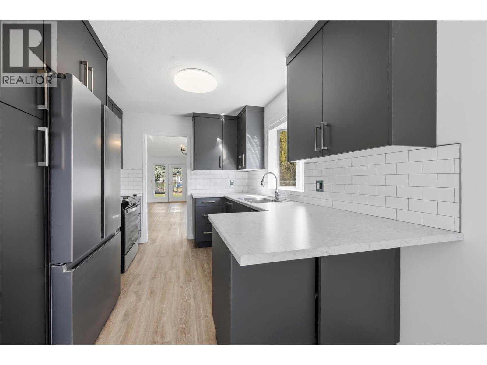 #28 1020 Lanfranco Road Unit# 28 - 13