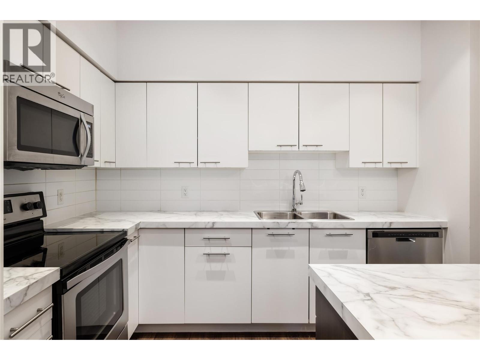 #214 975 Academy Way - 8