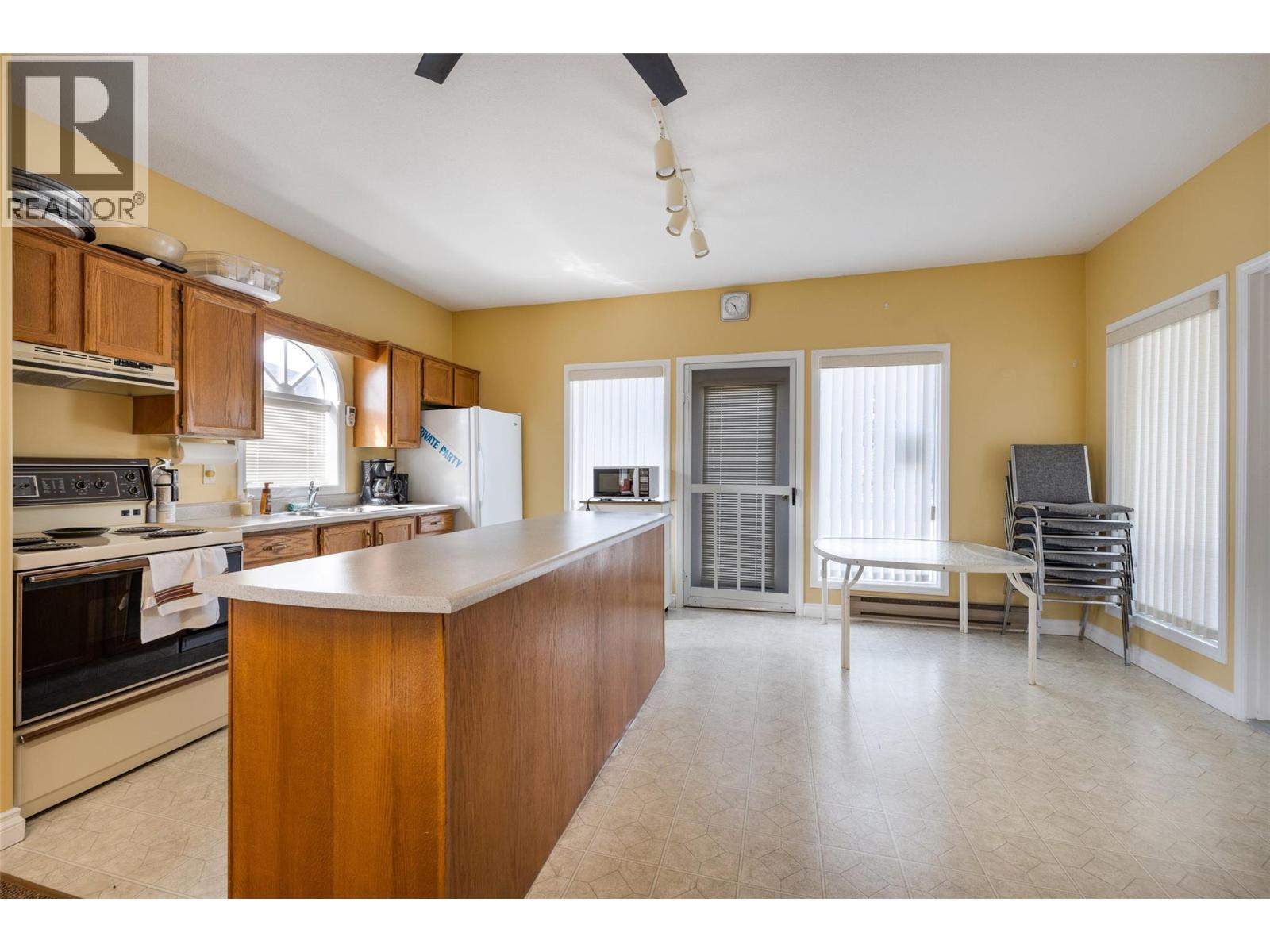 #28 1020 Lanfranco Road Unit# 28 - 51