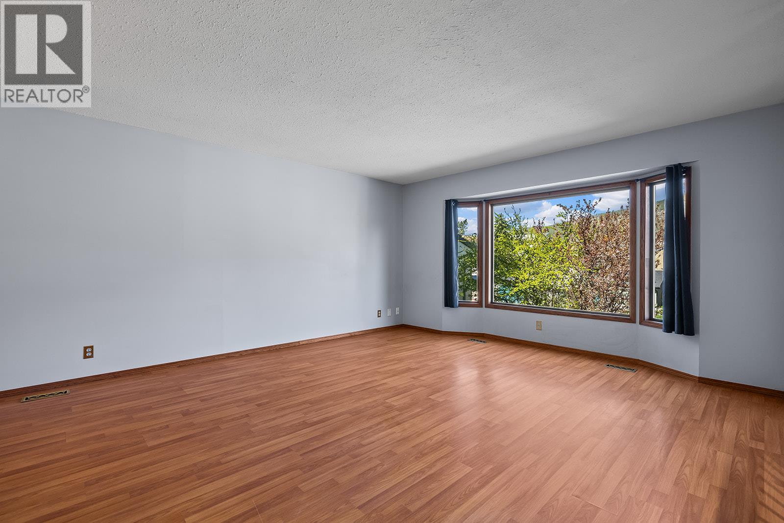  2949 Sandstone Crescent, West Kelowna