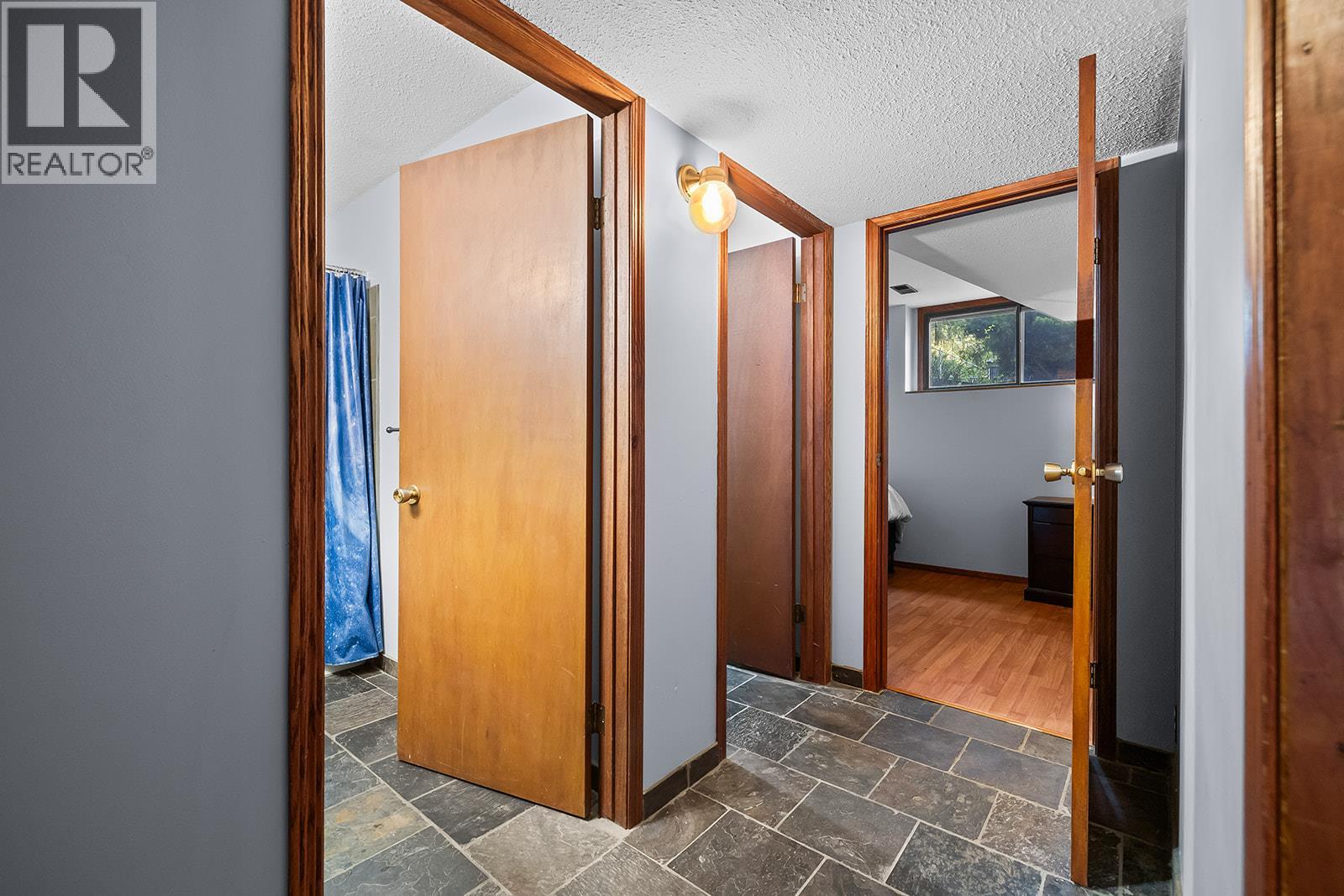  2949 Sandstone Crescent, West Kelowna