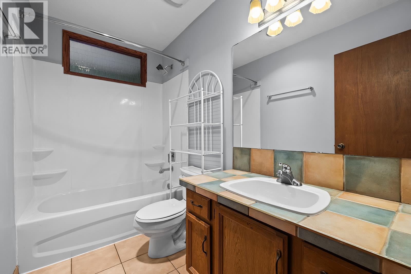  2949 Sandstone Crescent, West Kelowna