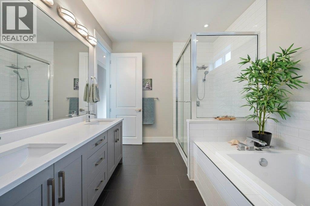  367 CHARDONNAY Avenue, Oliver