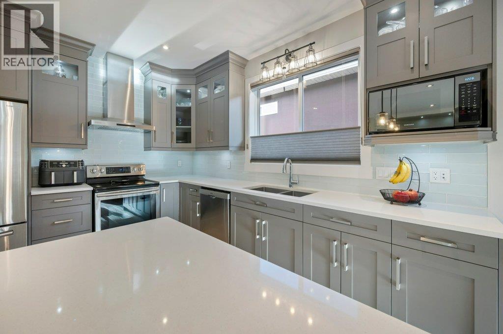  367 CHARDONNAY Avenue, Oliver