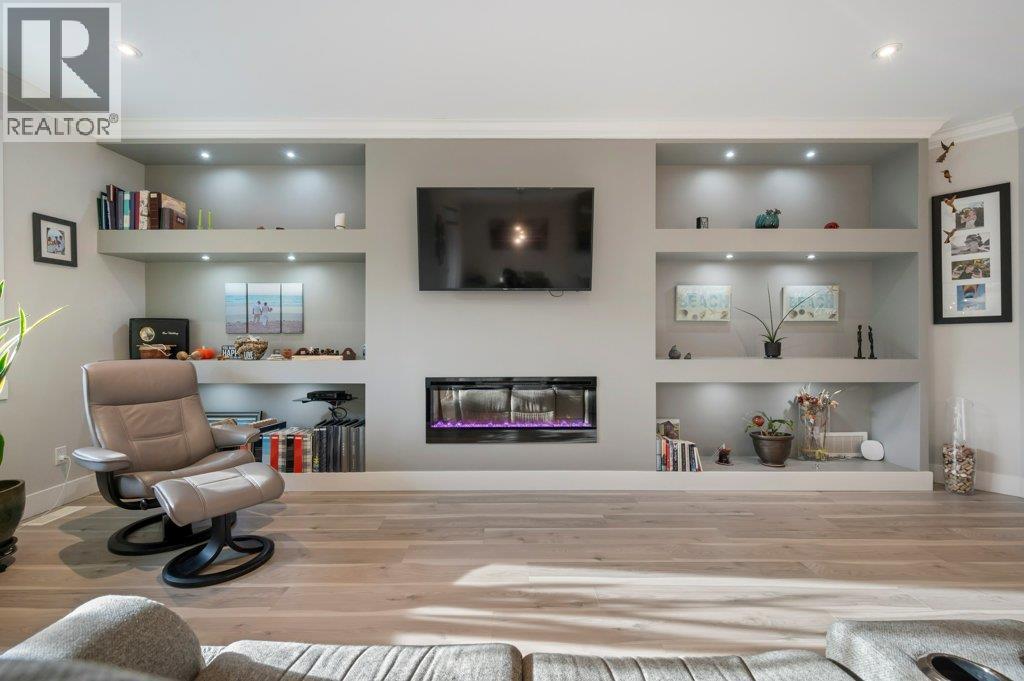  367 CHARDONNAY Avenue, Oliver