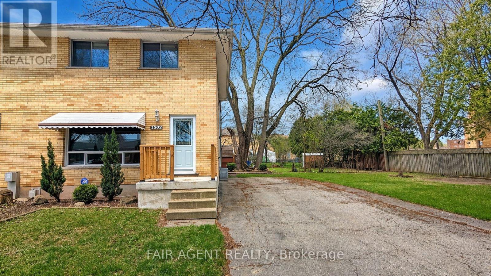 1502 BECKWORTH AVENUE - 1