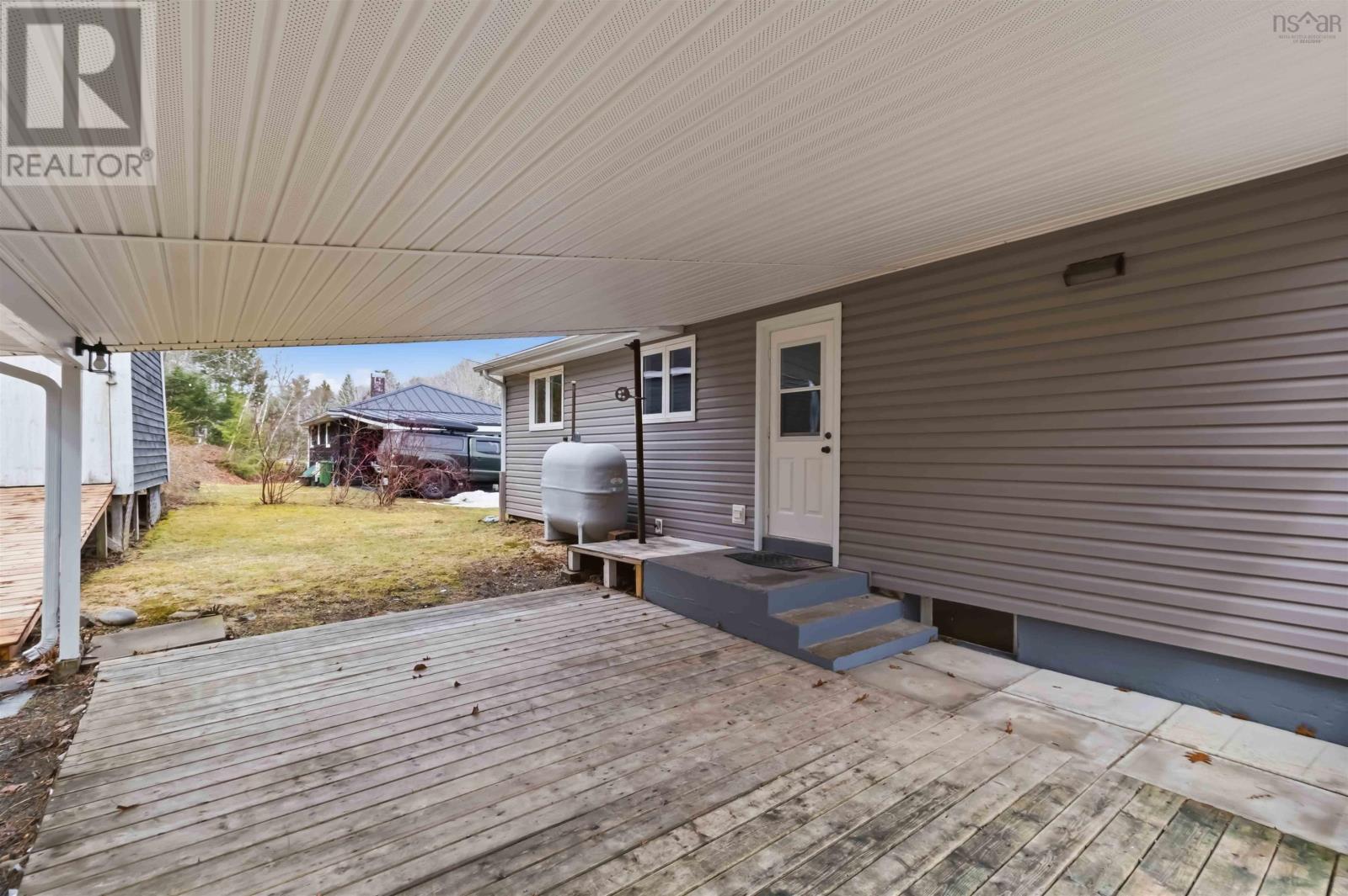Deck