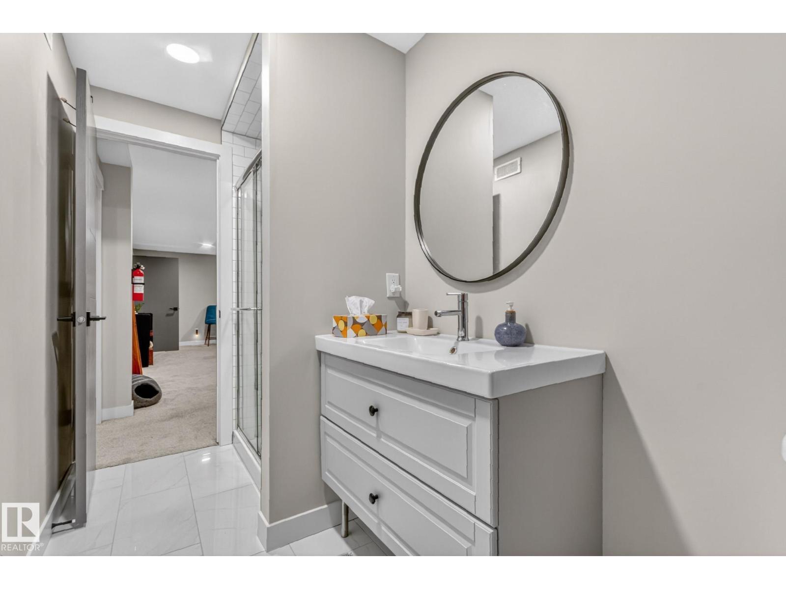 7408 92 AV NW, Edmonton