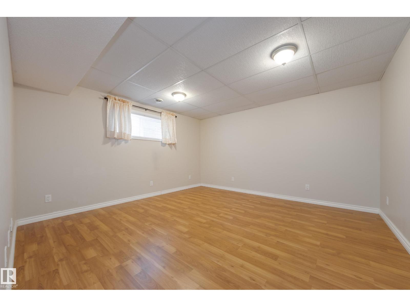 16522 56 ST NW, Edmonton