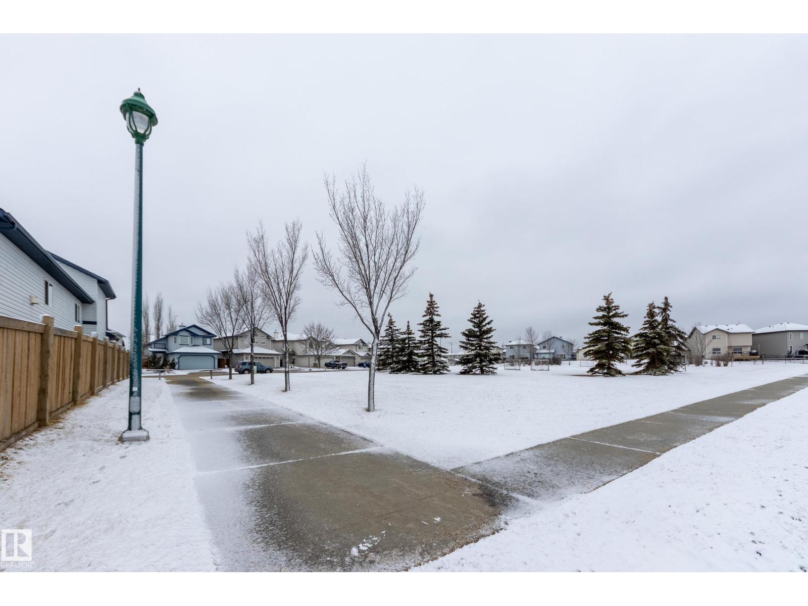 16522 56 ST NW, Edmonton