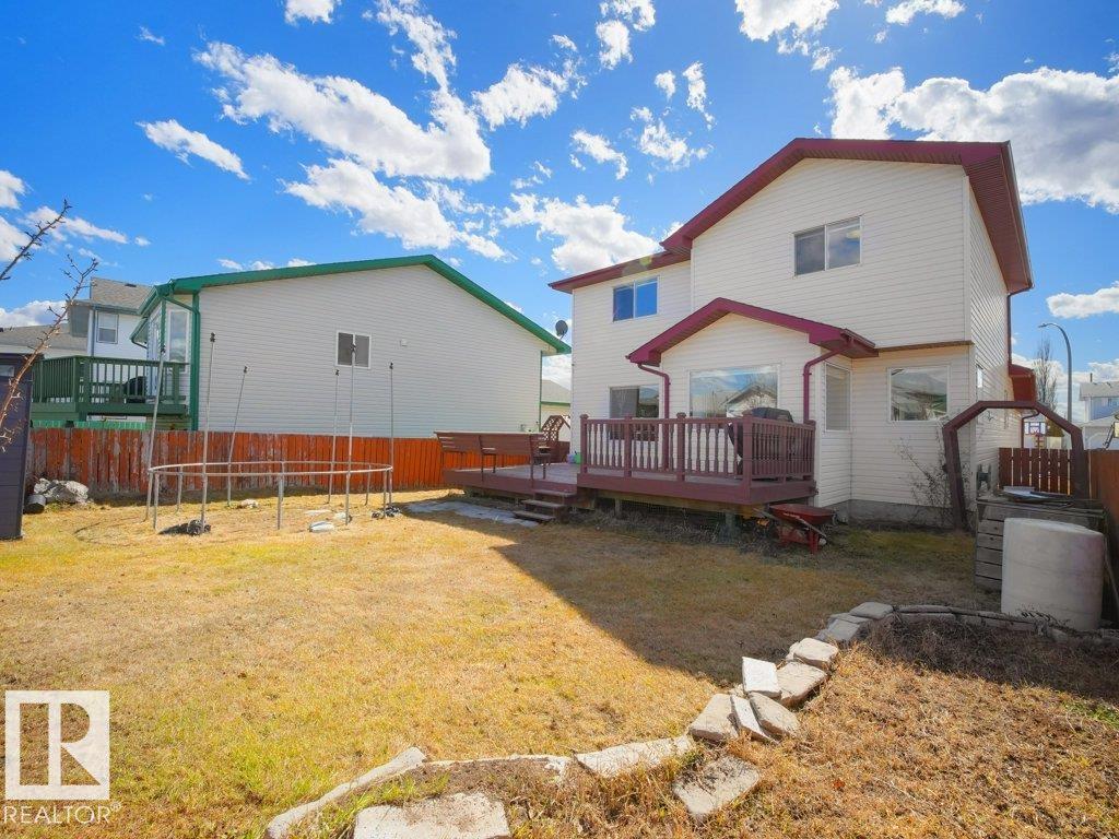 5320 156 AV NW, Edmonton