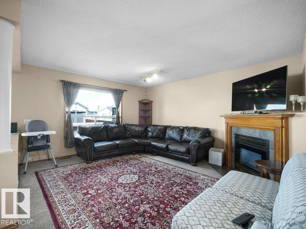 5320 156 AV NW - 21