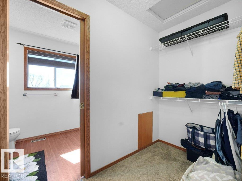 5320 156 AV NW, Edmonton