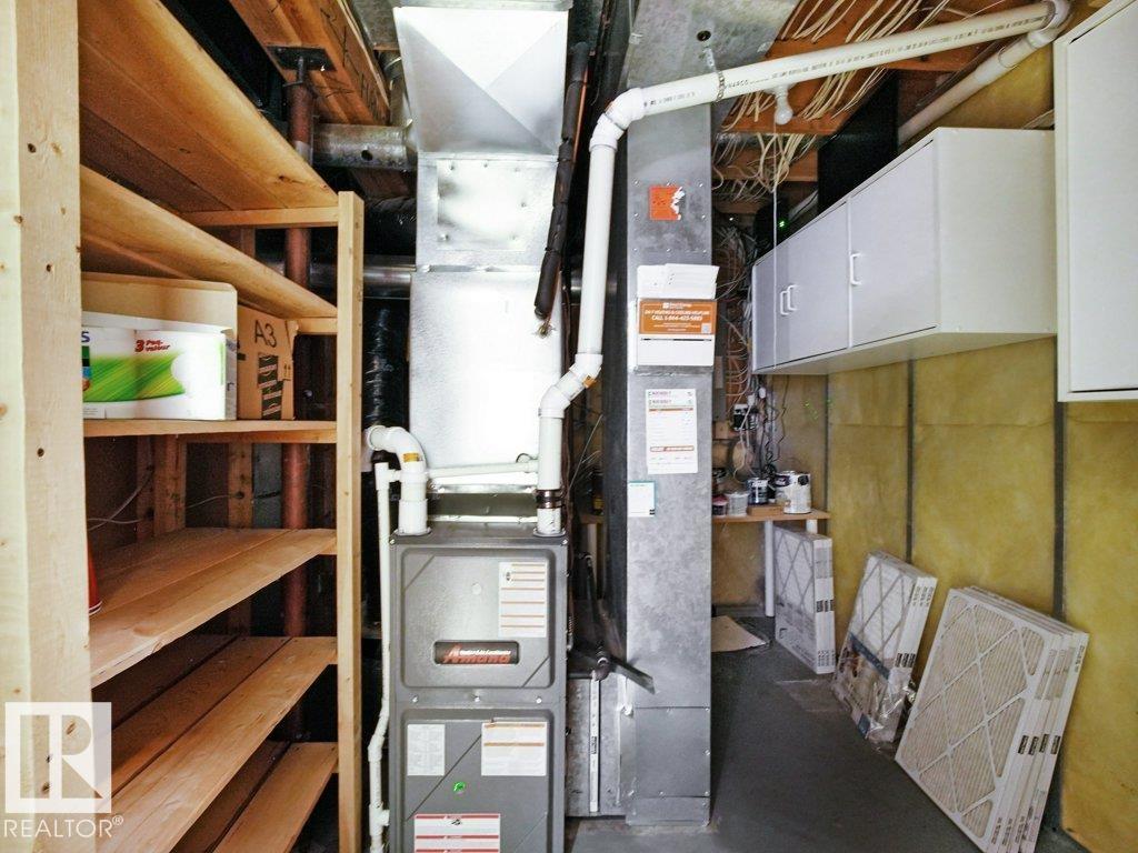 5320 156 AV NW, Edmonton