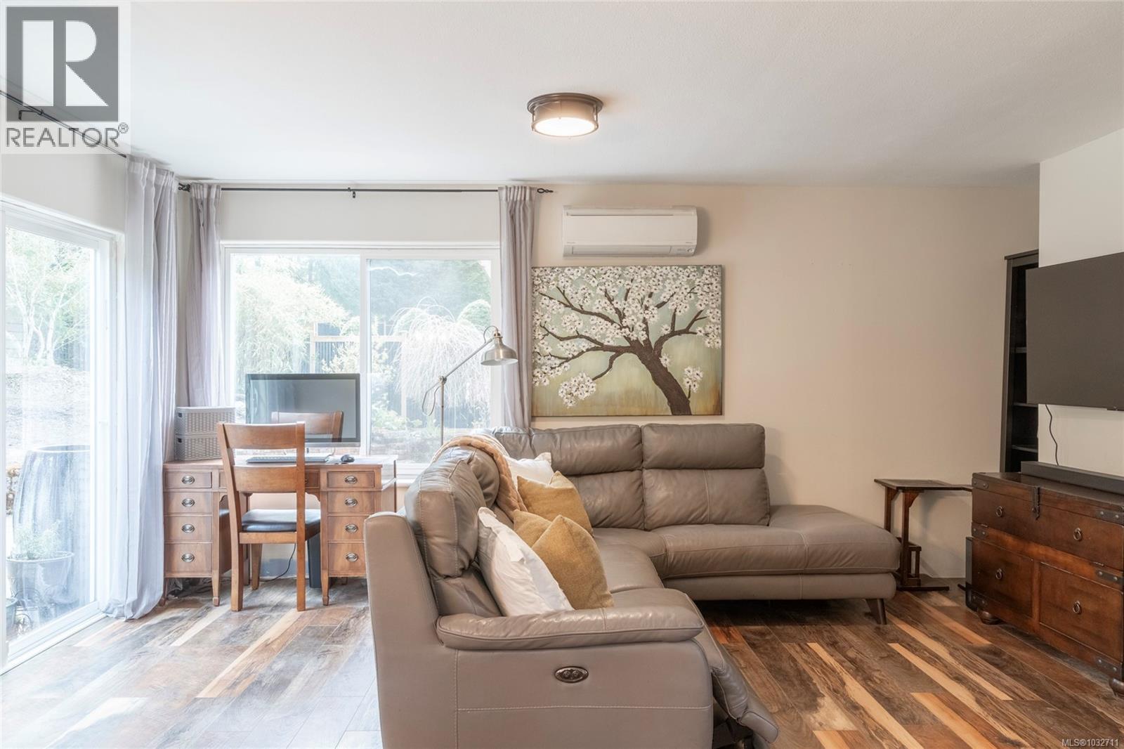 1108 VIEWTOP RD - 18