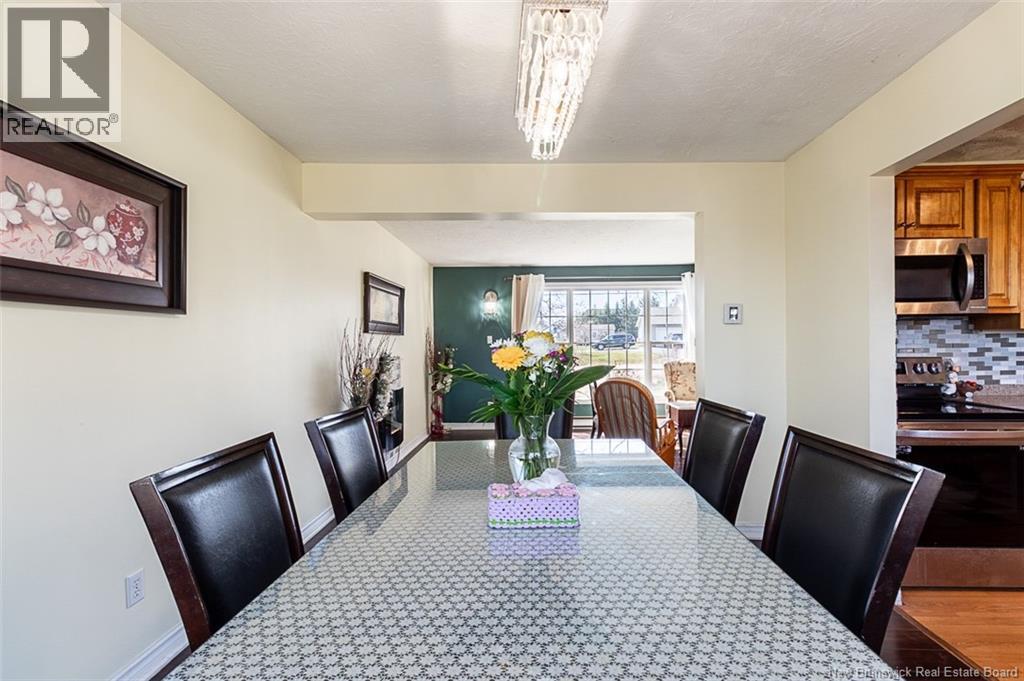 939 Coverdale Road - 11