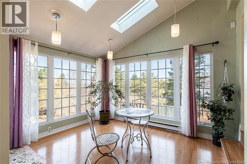 939 Coverdale Road - 18