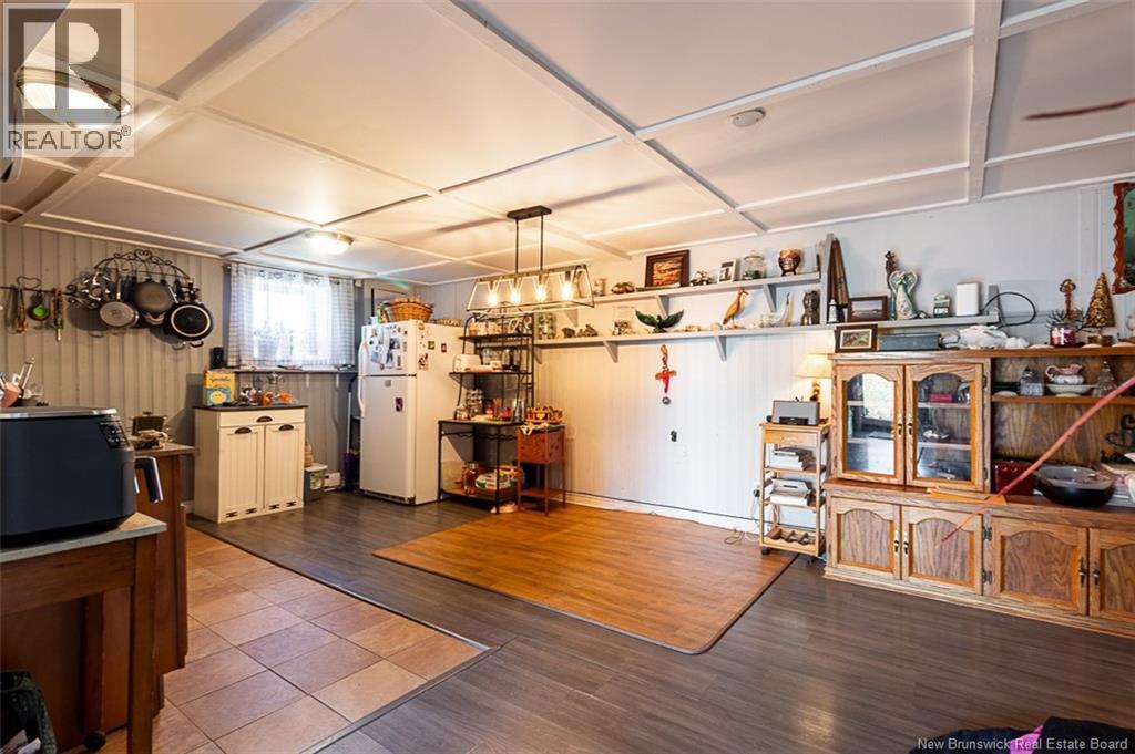 939 Coverdale Road - 33