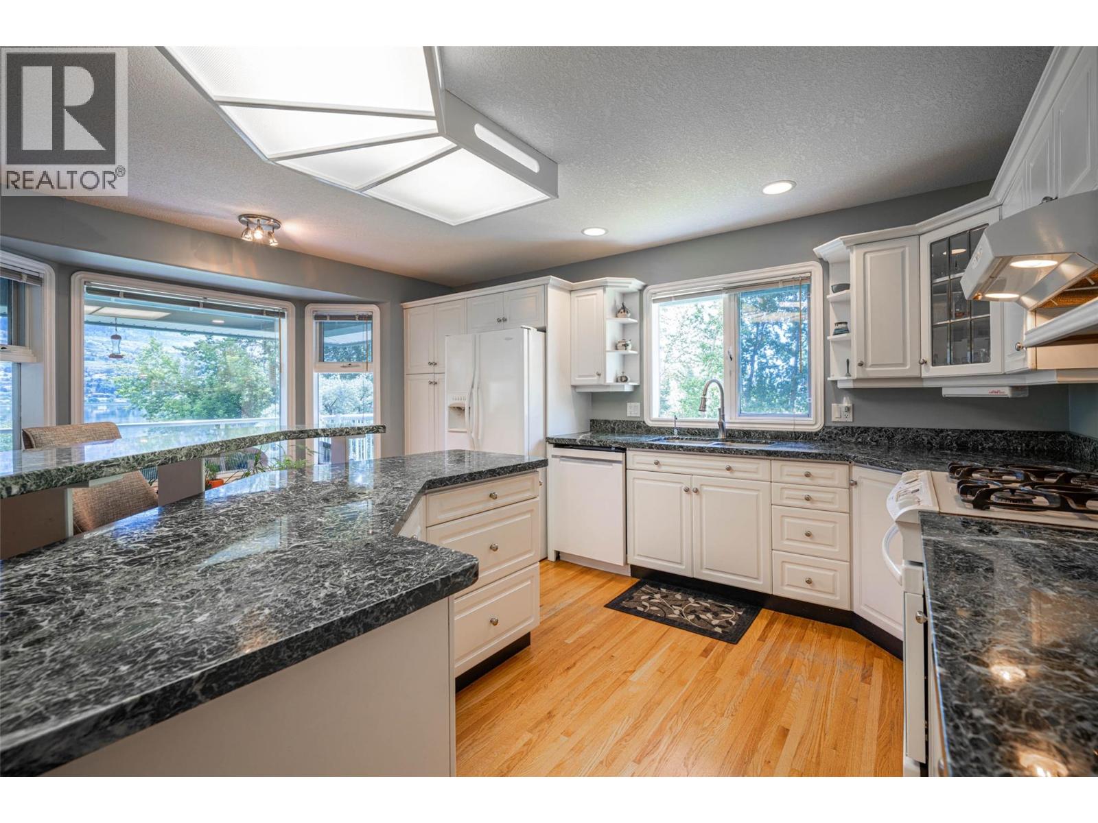  7821 Old Kamloops Road, Vernon