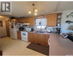4pc Bathroom - 301 Willow Park Green, Estevan, SK S4A2R9 Photo 10
