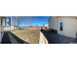 301 Willow Park Green, Estevan, SK S4A2R9 Photo 45