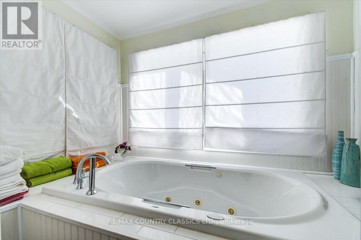 Soaker Tub