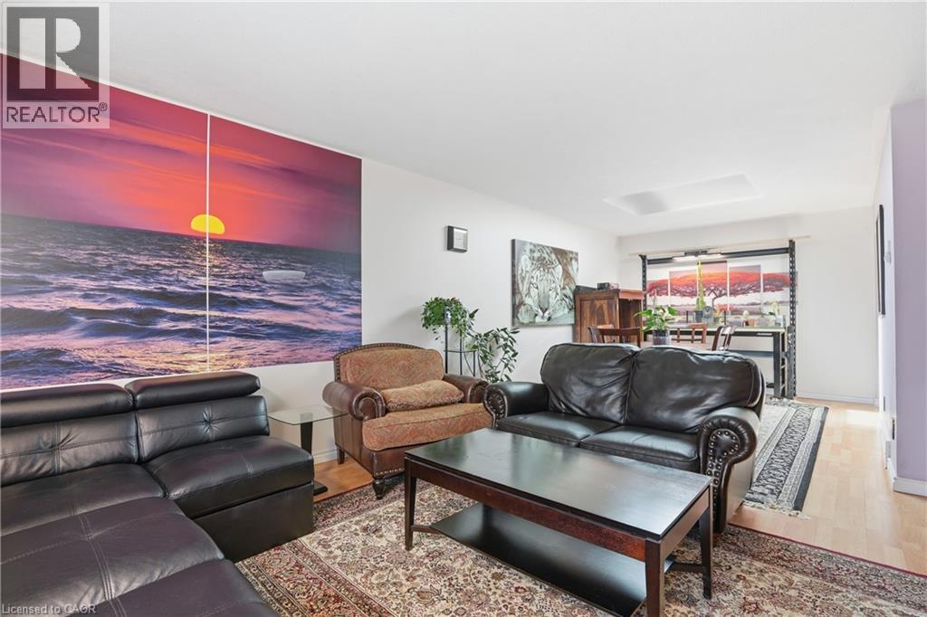 63 LINWELL ROAD - 11