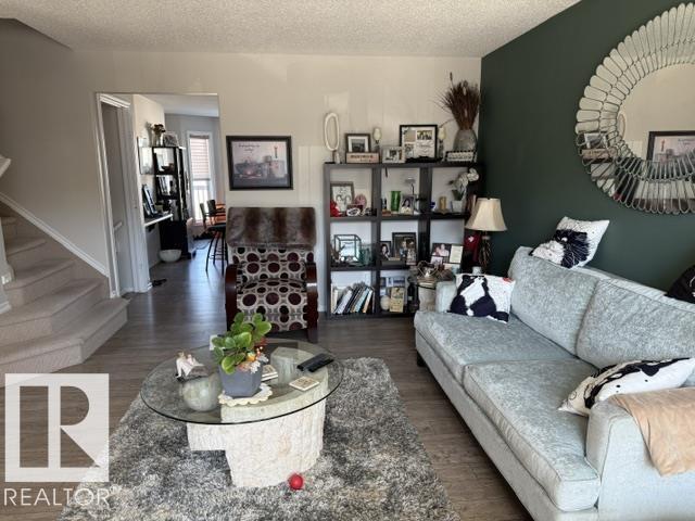 21316 95 AV NW - 7