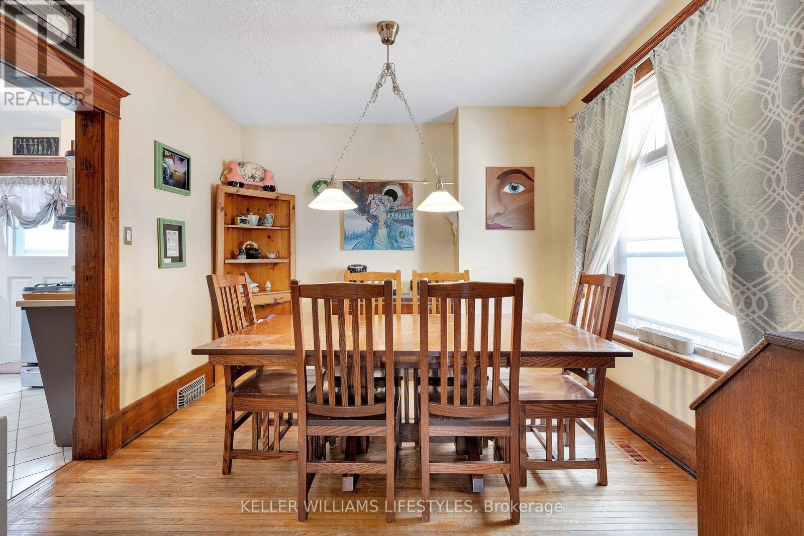 5 COVE ROAD Property Photo