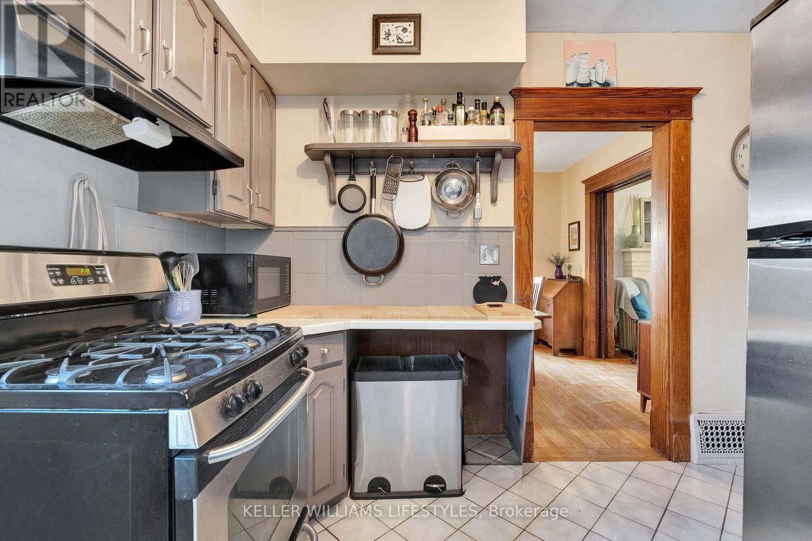 5 COVE ROAD Property Photo