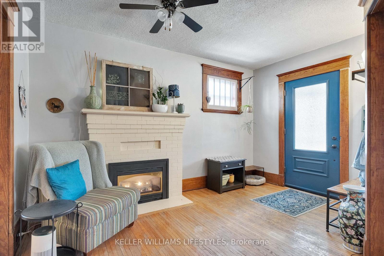 5 COVE ROAD Property Photo