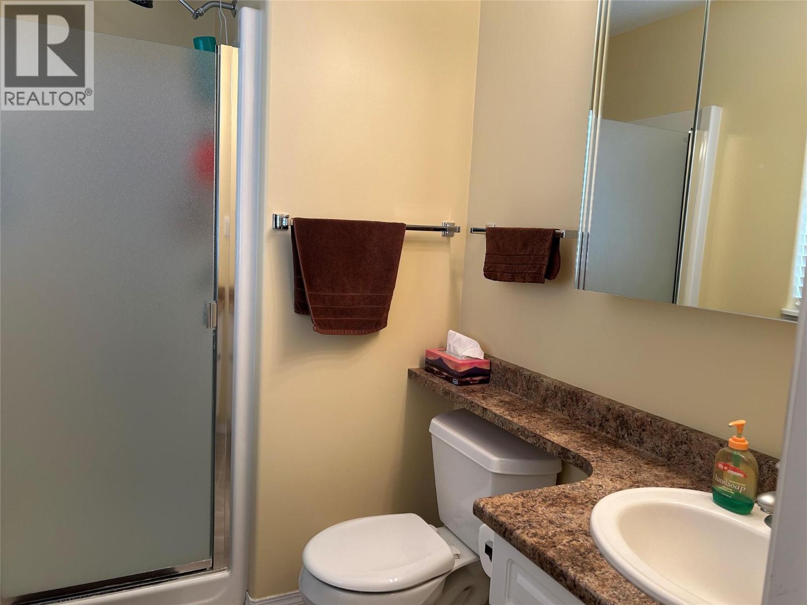 851 8 Avenue, Vernon