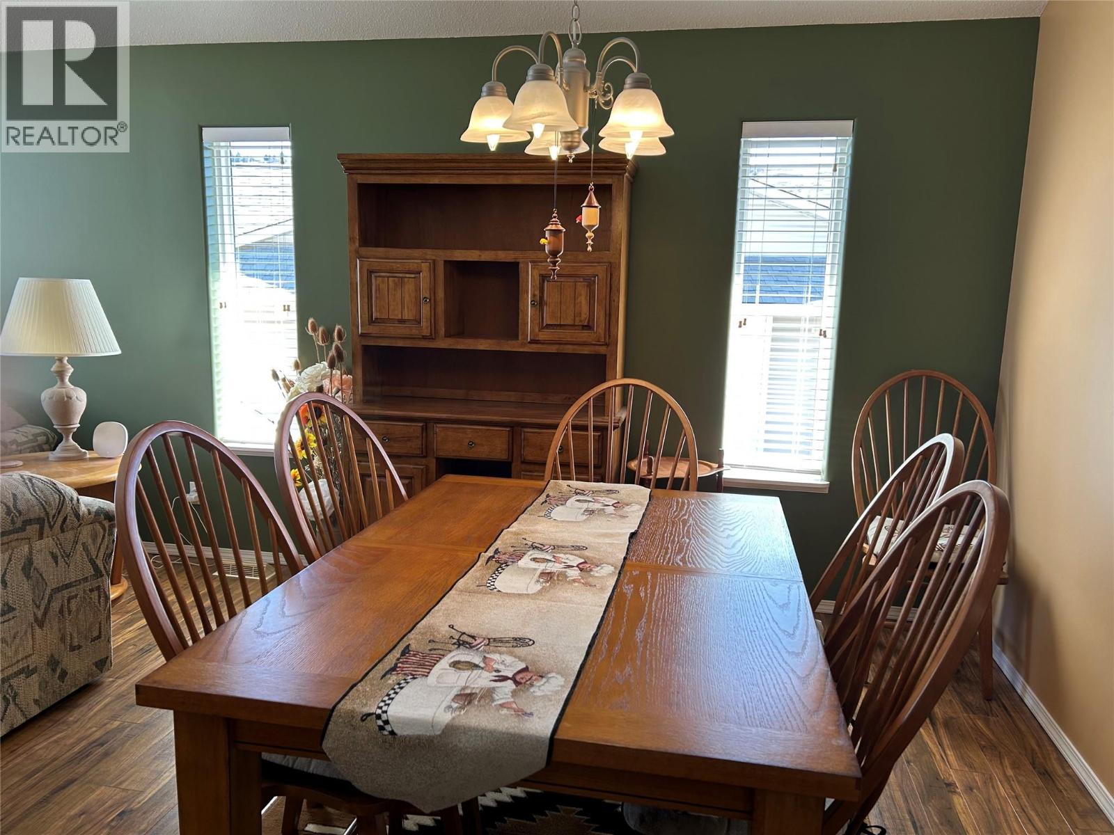 851 8 Avenue, Vernon