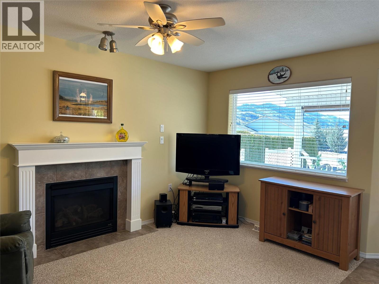 851 8 Avenue, Vernon