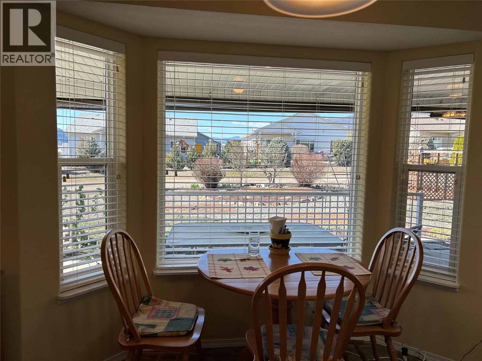 851 8 Avenue, Vernon