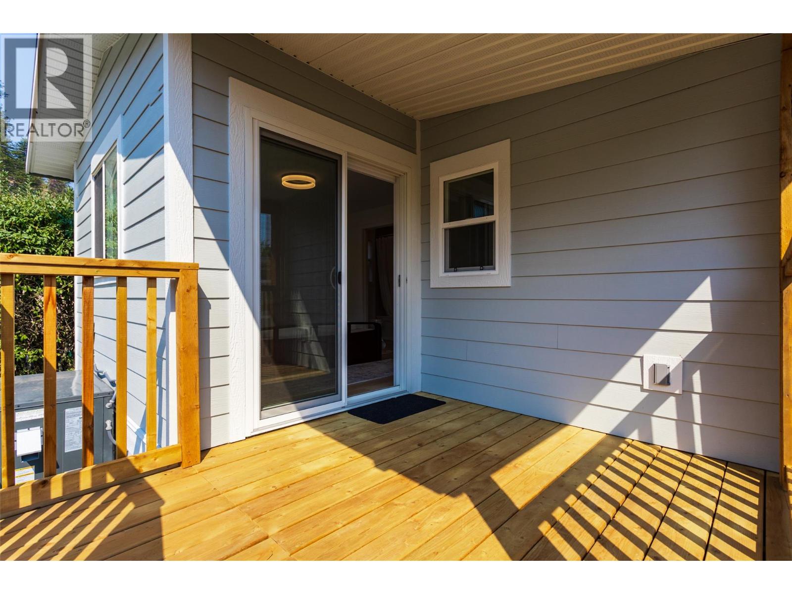 6711 Hwy 97 South Highway Unit# 5, Peachland