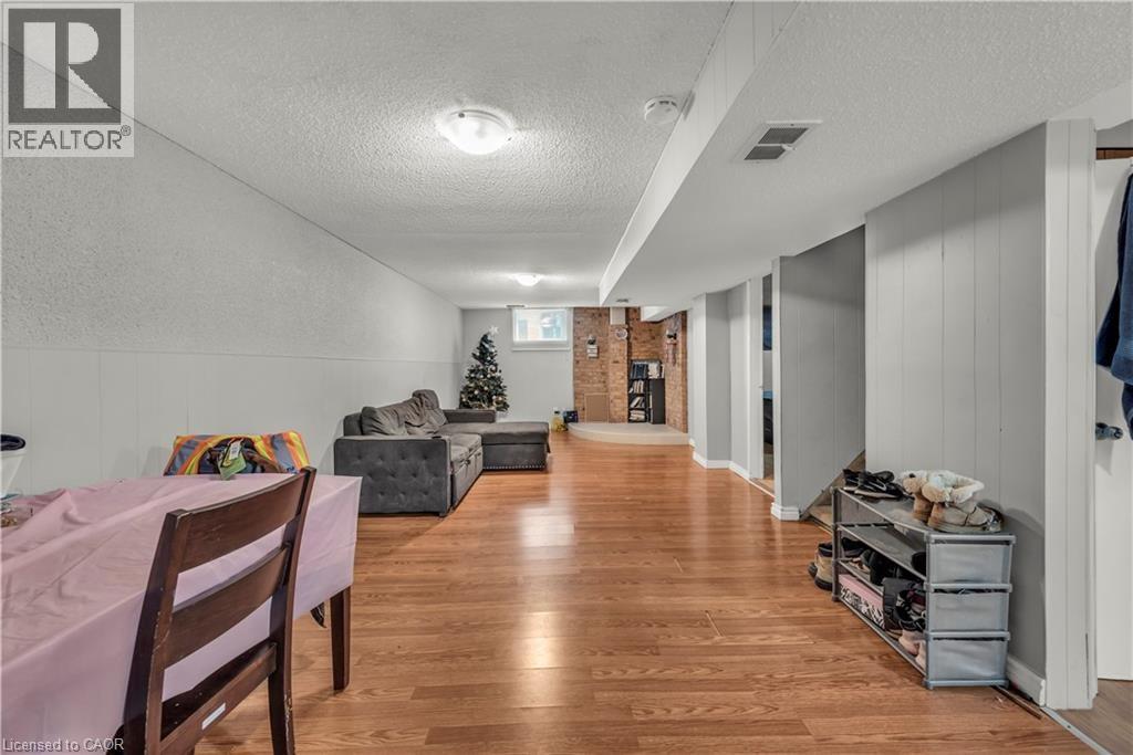 39 BLAND Avenue - 27