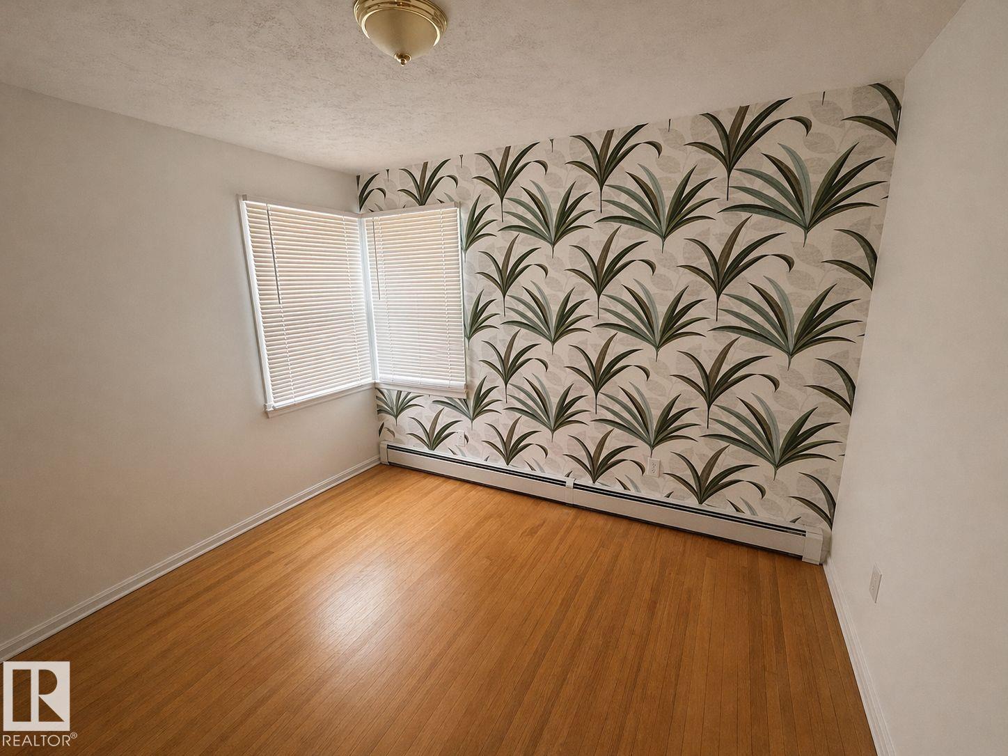 11242 56 ST NW, Edmonton