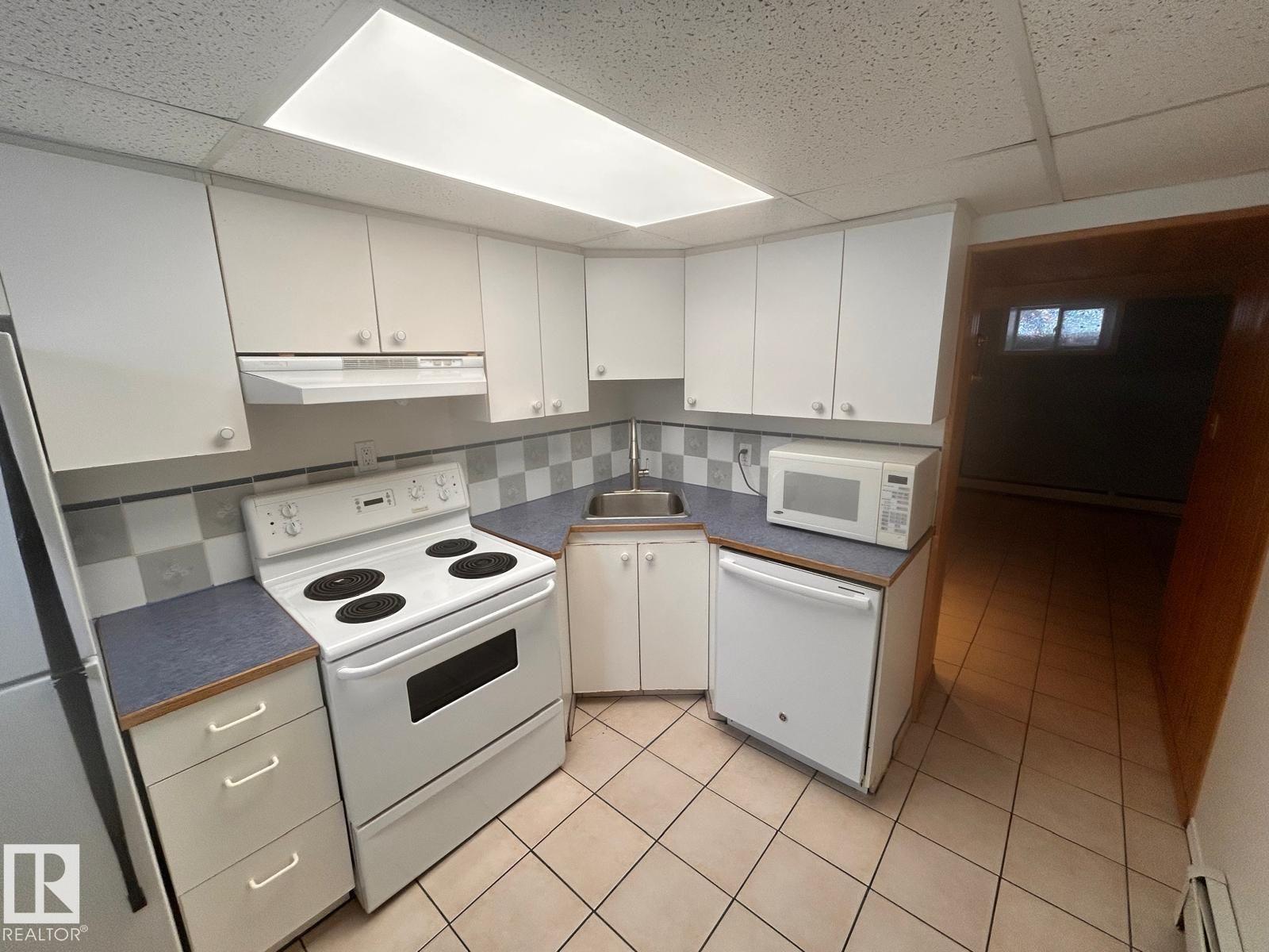 11242 56 ST NW, Edmonton