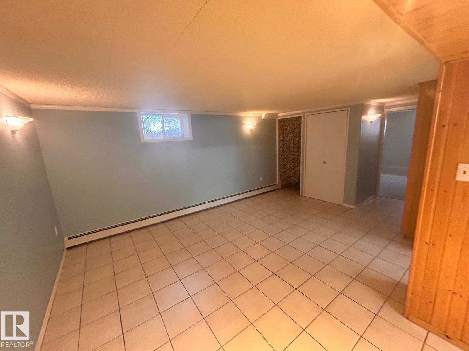 11242 56 ST NW, Edmonton