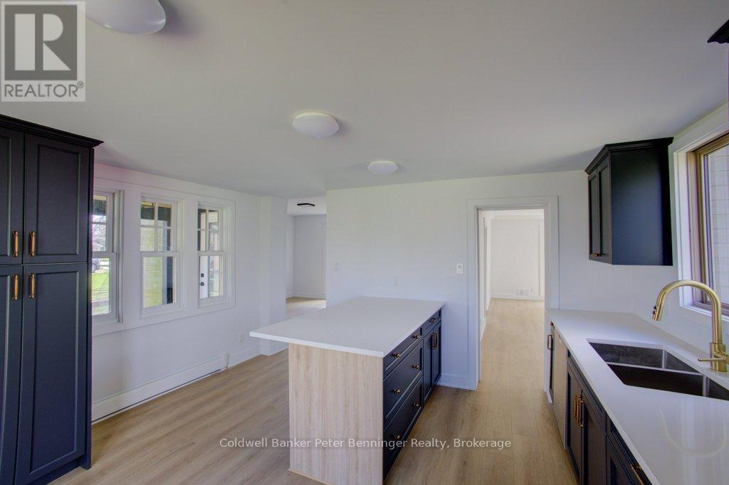 250 ALMA STREET - 22