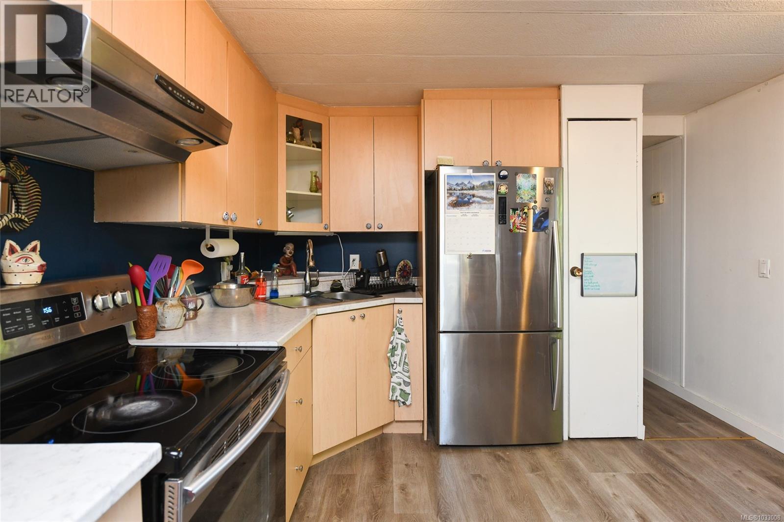 5557 Horne St - 16