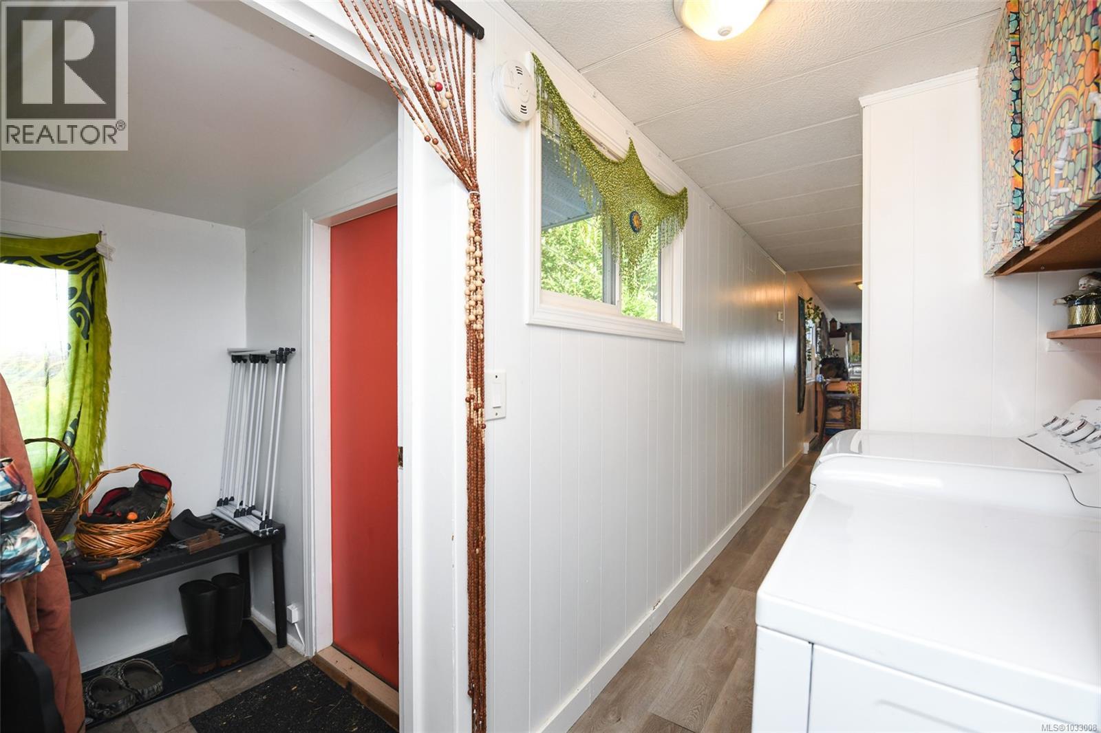 5557 Horne St - 24