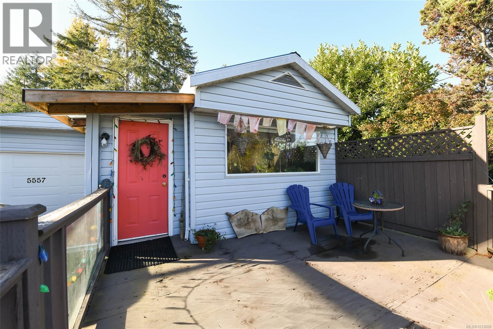 5557 Horne St - 5